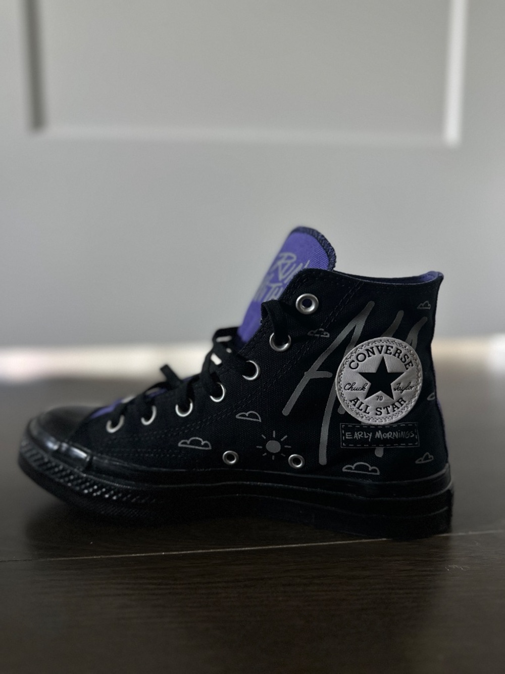 Limited Edition Issa Rae X Converse By You - Picture 2 of 7